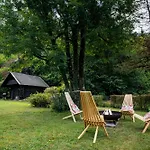 Vakantiehuis Charming - Big Garden, Bbq&free Bikes *