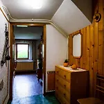 Počitniška hiša Charming - Big Garden, Bbq & Free Bikes Bled