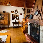 Vakantiehuis Charming - Big Garden, Bbq&free Bikes