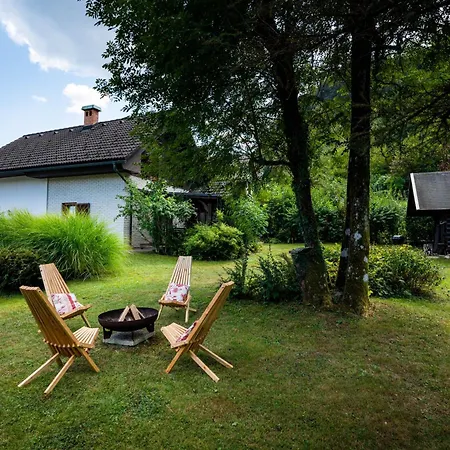 Charming - Big Garden, Bbq & Free Bikes Tatil Evi *