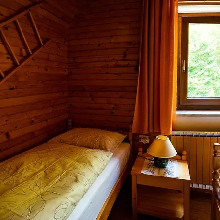 בית נופש Charming Bled Home - Big Garden, Bbq & Free Bikes *