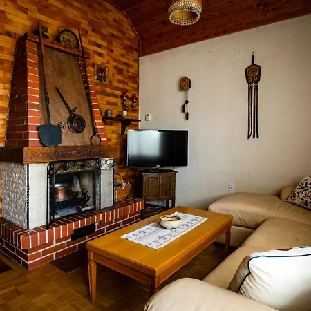 Charming Getaway - Big Garden, Bbq & Bikes * Bled
