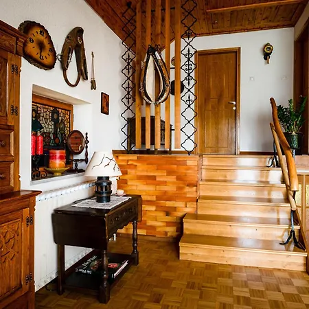 בית נופש Charming Bled Home - Big Garden, Bbq & Free Bikes *