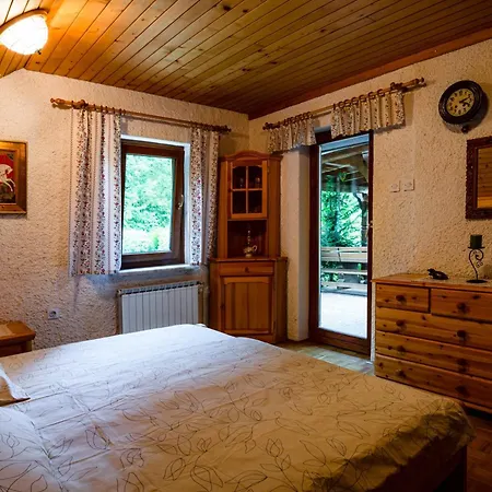 Charming - Big Garden, Bbq & Free Bikes Tatil Evi *