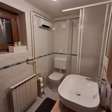 Charming - Big Garden, Bbq & Free Bikes *