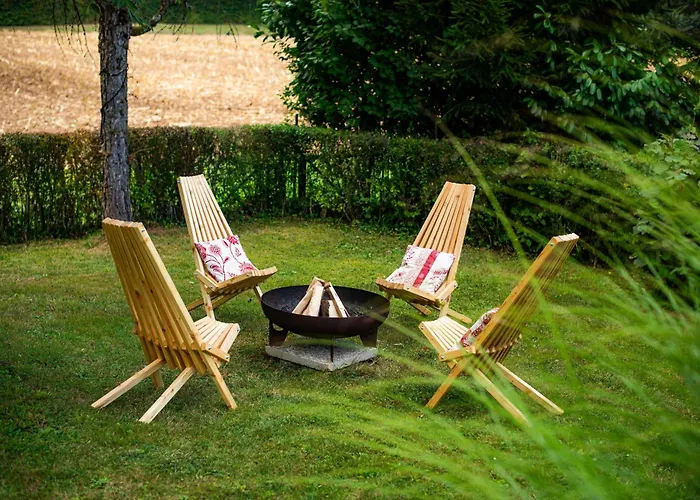 Charming - Big Garden, Bbq&free Bikes