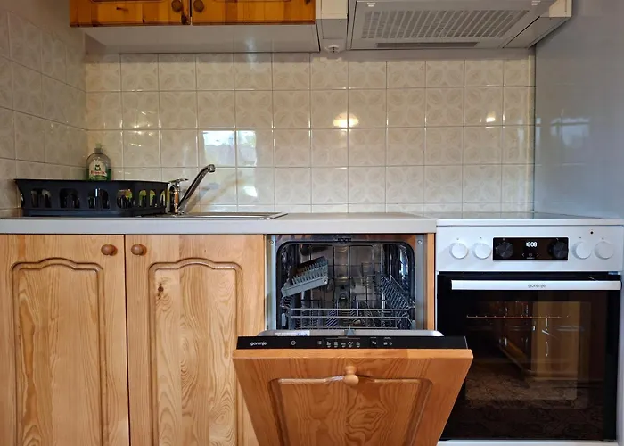 Vakantiehuis Charming - Big Garden, Bbq&free Bikes